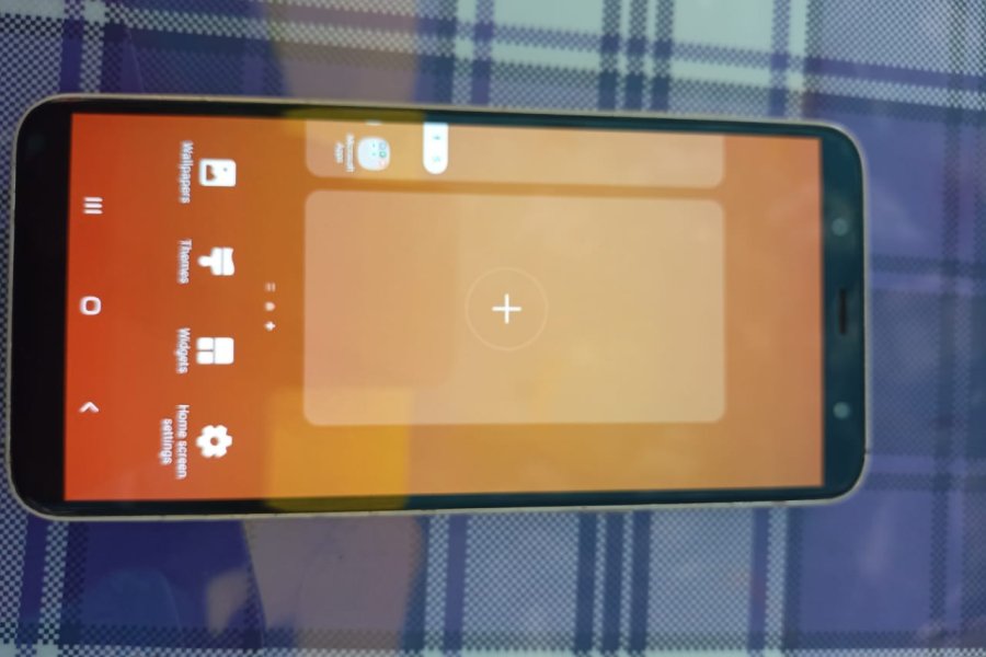 SAMSUNG J8 4/64 Pta Approved ( Used)