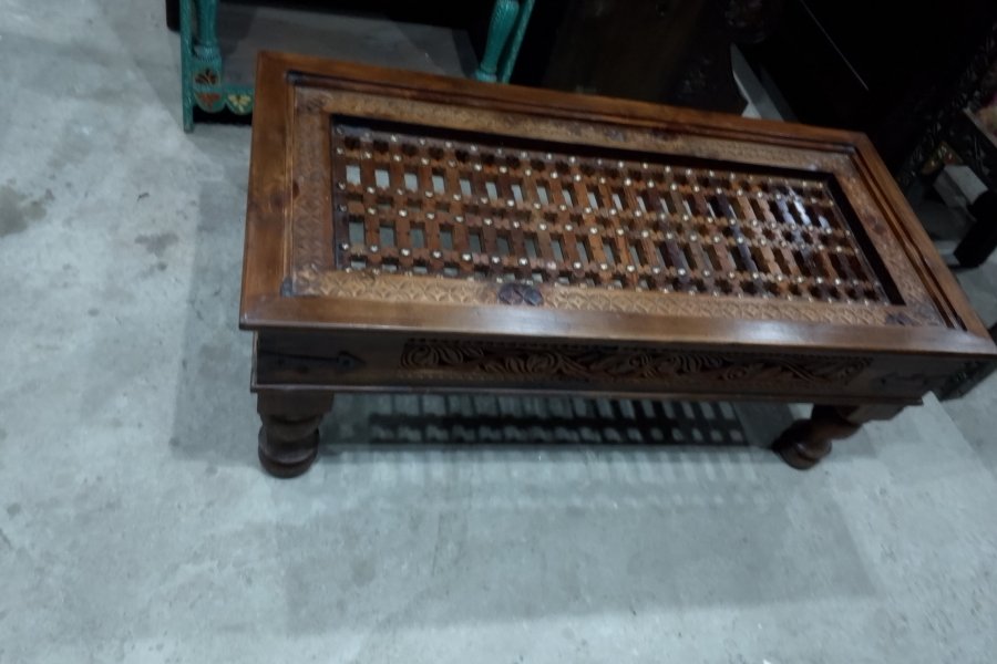 رہنے کے کمرے کے لیے لکڑی کی (کیلے) سینٹر ٹیبل