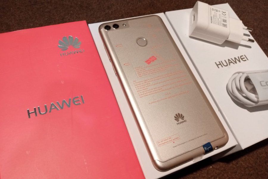 Huawei Y9 2018 روپے/15500
