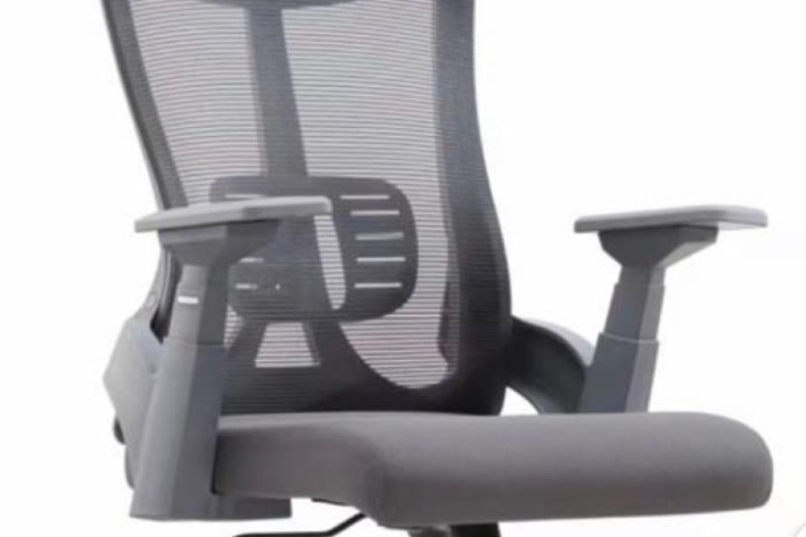 Executive Class Office Seat with Revolving Wheels