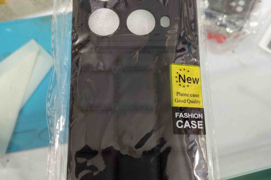 Back Cover/ Pouch For Infinix Note 40 ( Brand New)