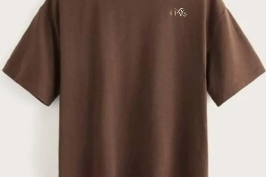 T-shirts available in 4 different colors in Karachi.