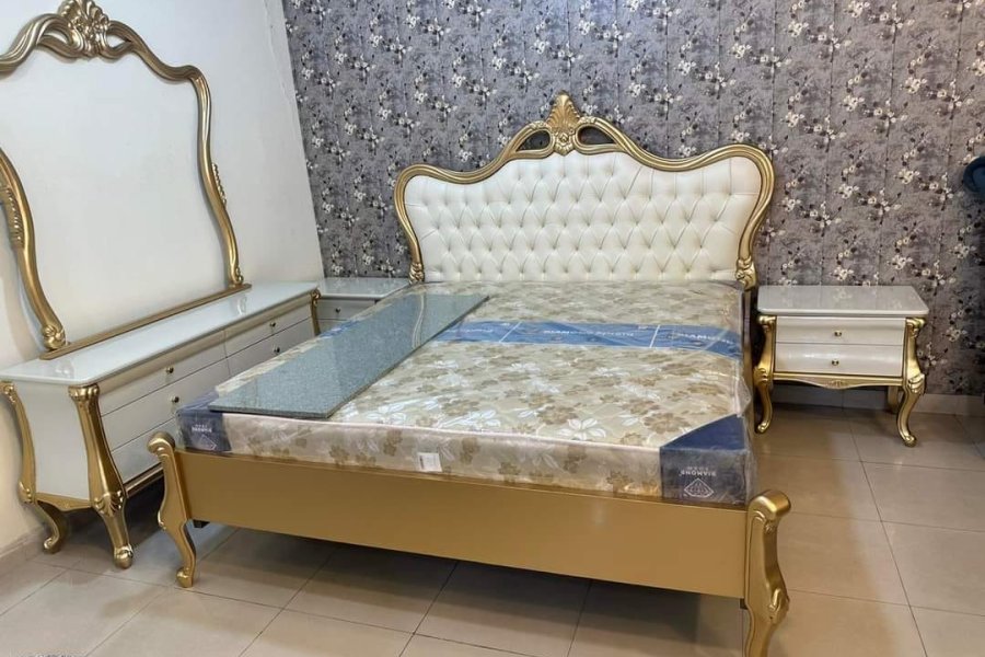 Classical Bed  Set with Dressing Table and  2 Side Tables