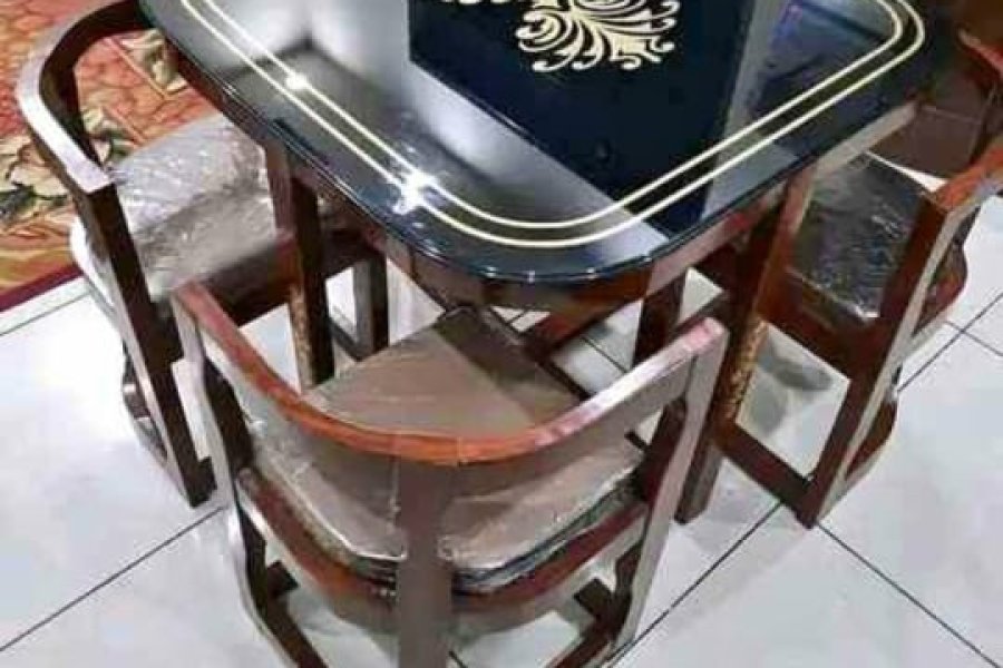 4 Seater Mini & Stylish Wooden Dining  Table