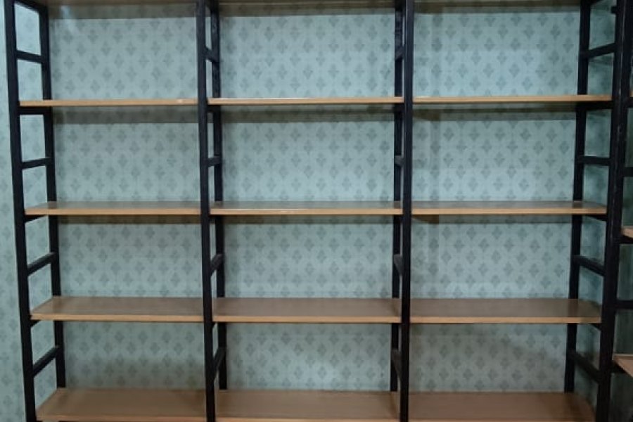 Racks available for Sale in Lahore.