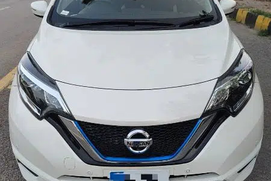 Nissan Note 2020 grade 4
