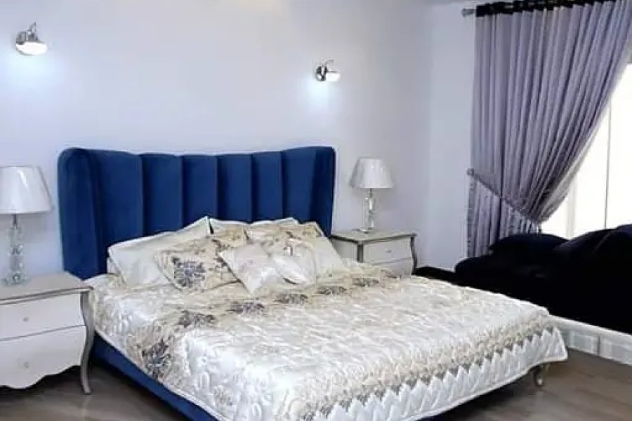 بحریہ ٹاؤن فیز 4 اور 6 ایمپائر ہائٹس 2 فیملی اپارٹمنٹ