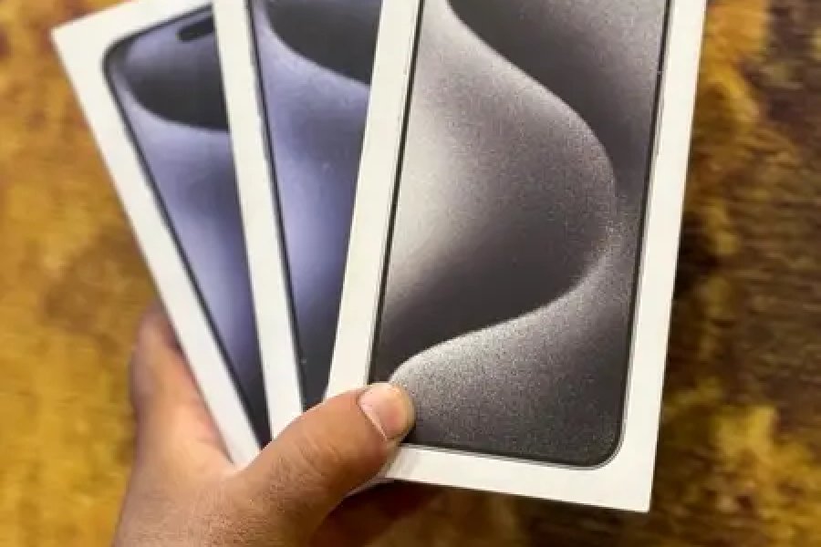 آئی فون 15 پرو میکس جے وی بلیو اور سلور نان ایکٹیو باکس پیکڈ