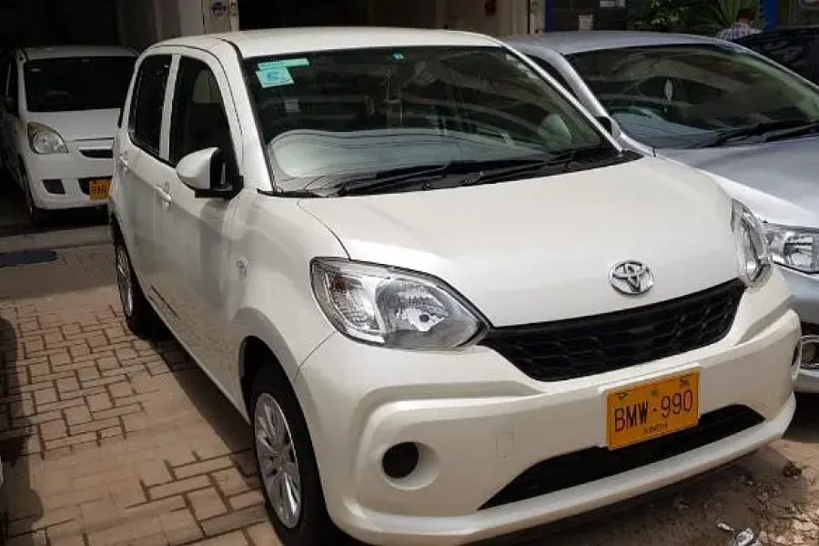 Toyota Passo 2016