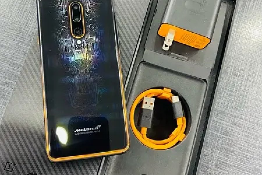One Plus 7T Pro McLaren