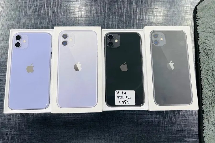 iPhone 11