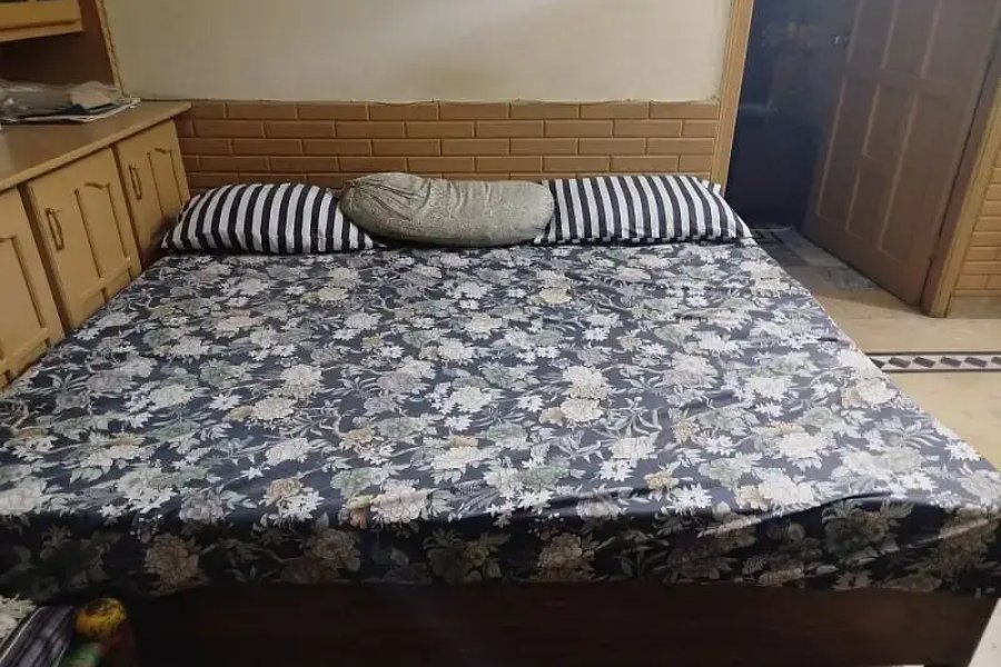 double bed / takht posh bed / bed / wooden takht / takht for sale
