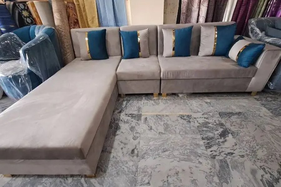 سٹوریج باکس کے ساتھ 7 سیٹوں والا سوفی