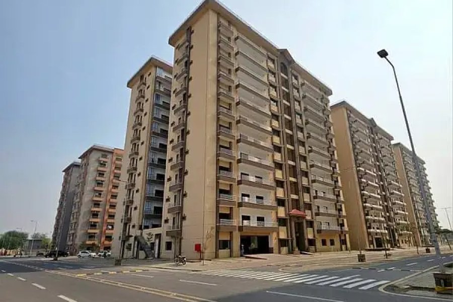 سیکٹر جے، عسکری-وی، ملیر کینٹ میں بالکل نیا اپارٹمنٹ فروخت کے لیے دستیاب ہے۔ کراچی۔