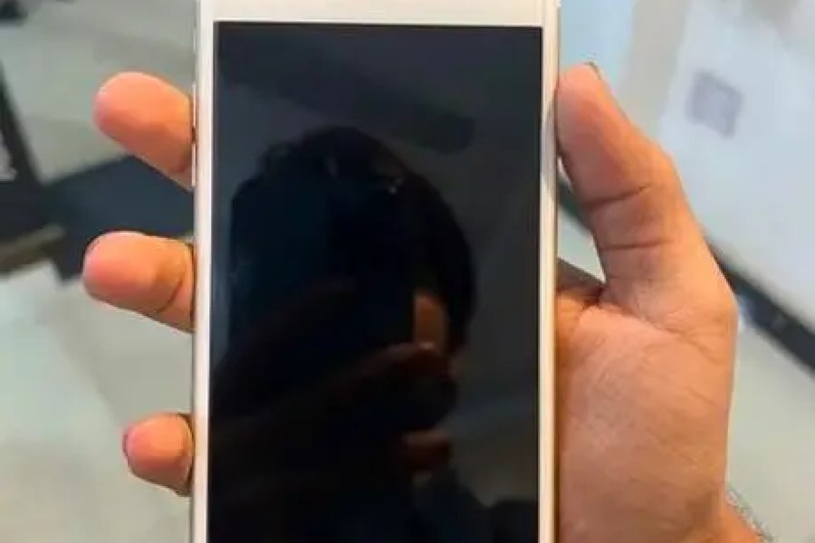 میں فون 7 پلس برائے فروخت