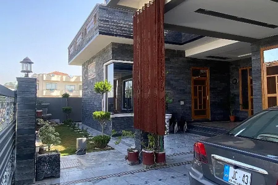 فضایہ ترنول میں 1 کنال سنگل سٹوری ہاؤس برائے فروخت