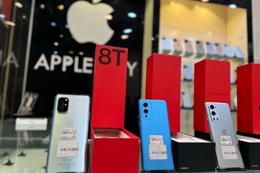 One Plus 8T , 9 , 9Pro box pack PTA Approved