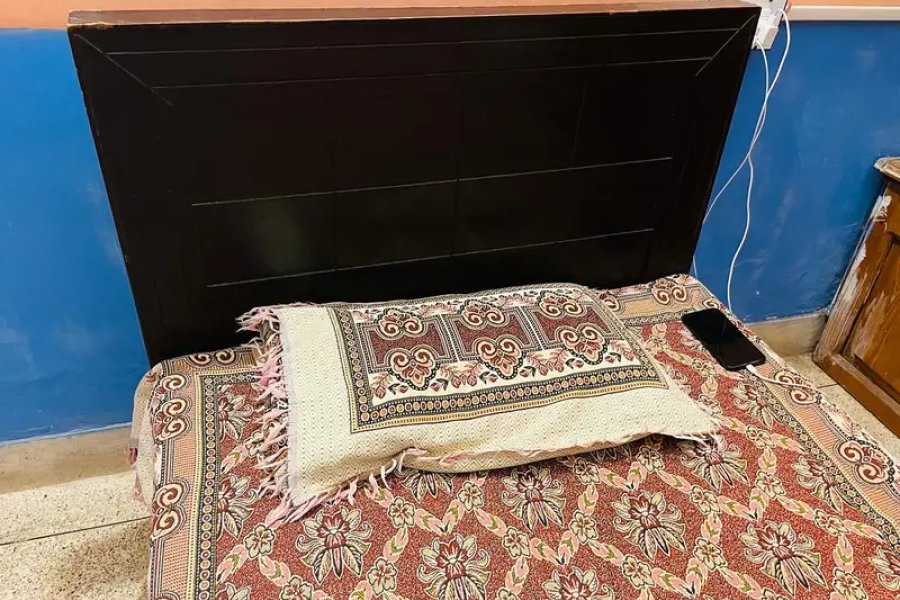 Single Wooden Bed