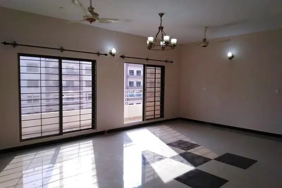 2600 Square Feet Flat Up For sale In Askari 5 - Sector F