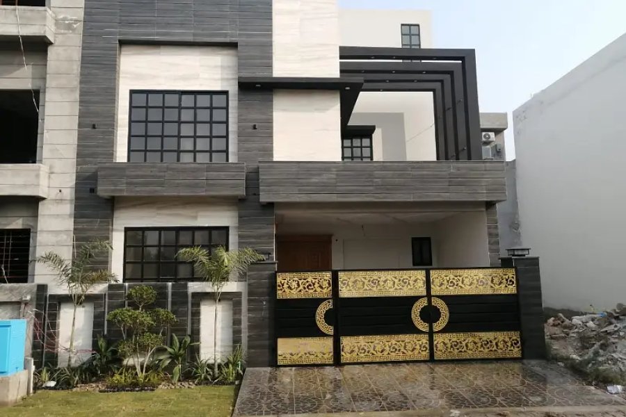 فیز 1 ڈریم گارڈنز لاہور میں 8 مرلہ مکان برائے فروخت