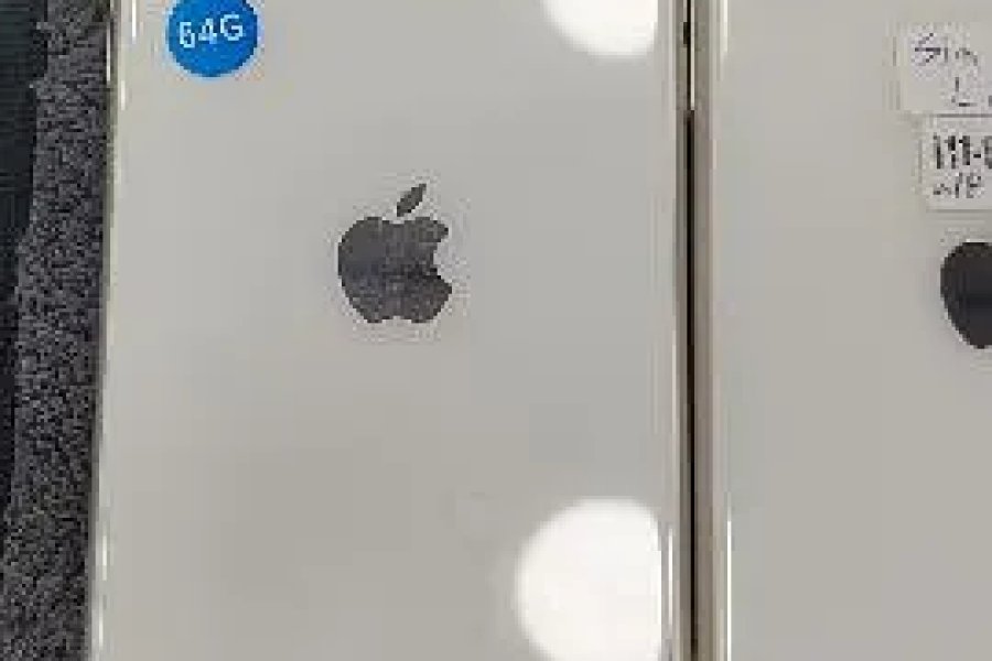 iphone 11 64GB/85+ health JV