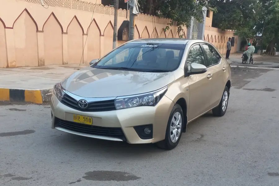 ٹویوٹا کرولا GLI 1.3 VVTi ماڈل 2016