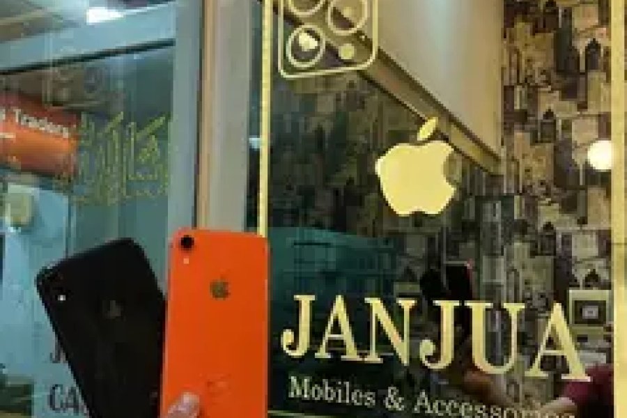 iPhone Xr NON PTA FACTORY UNLOCK