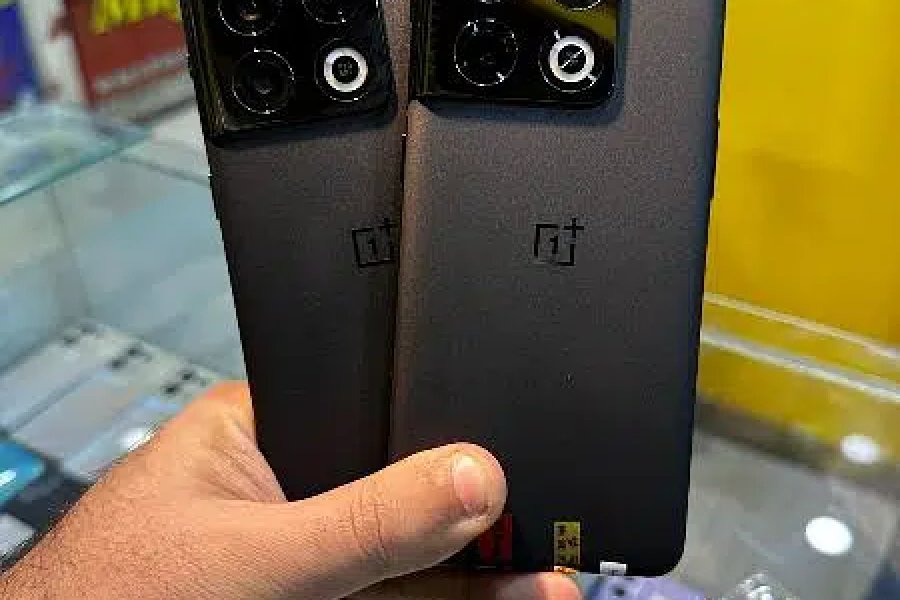 OnePlus 10 pro 12/256 dual sim 10/10 condition non PTA non active