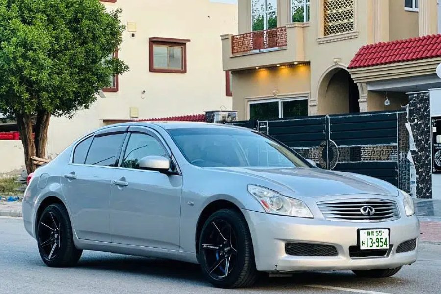 Nissan Skyline Infiniti G37S 3500cc 2013 for Sale, Exchange Possible