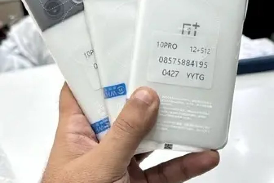 oneplus 10 pro 12/512 Dual sim Global 10/10 condition 4 month sim time