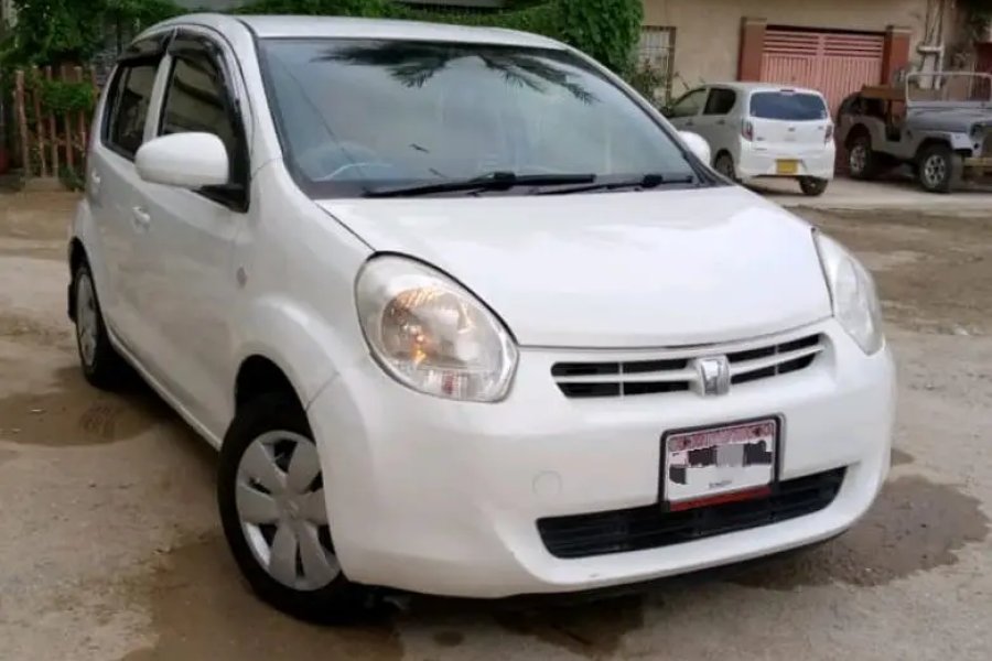 Toyota Passo 2010