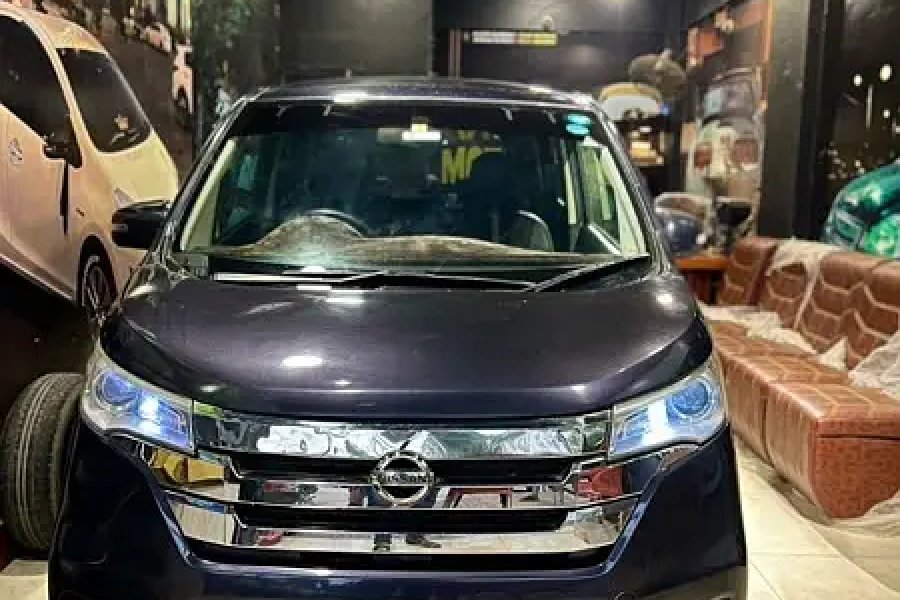 نسان ڈیز ہائی وے اسٹار 2013