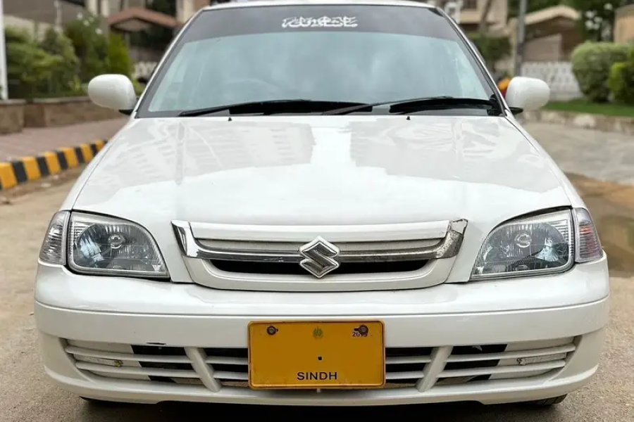 سوزوکی کلٹس وی ایکس آر 2015