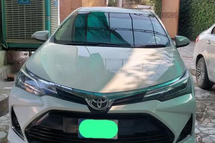 ٹویوٹا آلٹیس ایس ای سن روف 2022