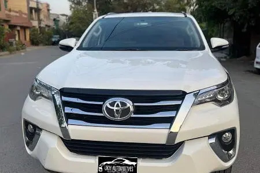 Toyota Fortuner Sigma 2018 (2.8)