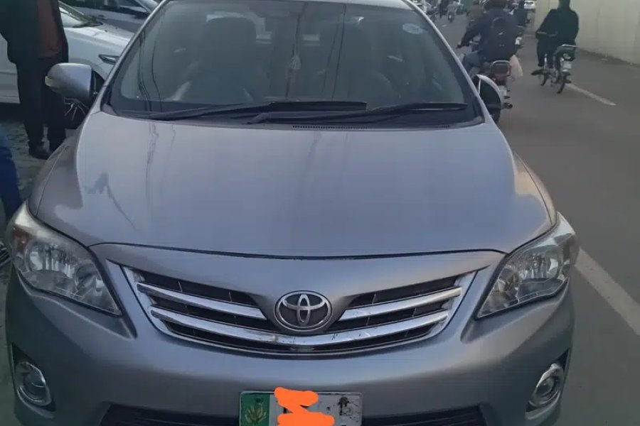ٹویوٹا کرولا Gli 1.6 2012Model 2015 reg