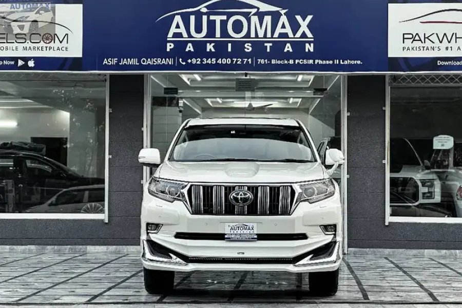 TOYOTA Land Cruiser PRADO 2.7 L 2018