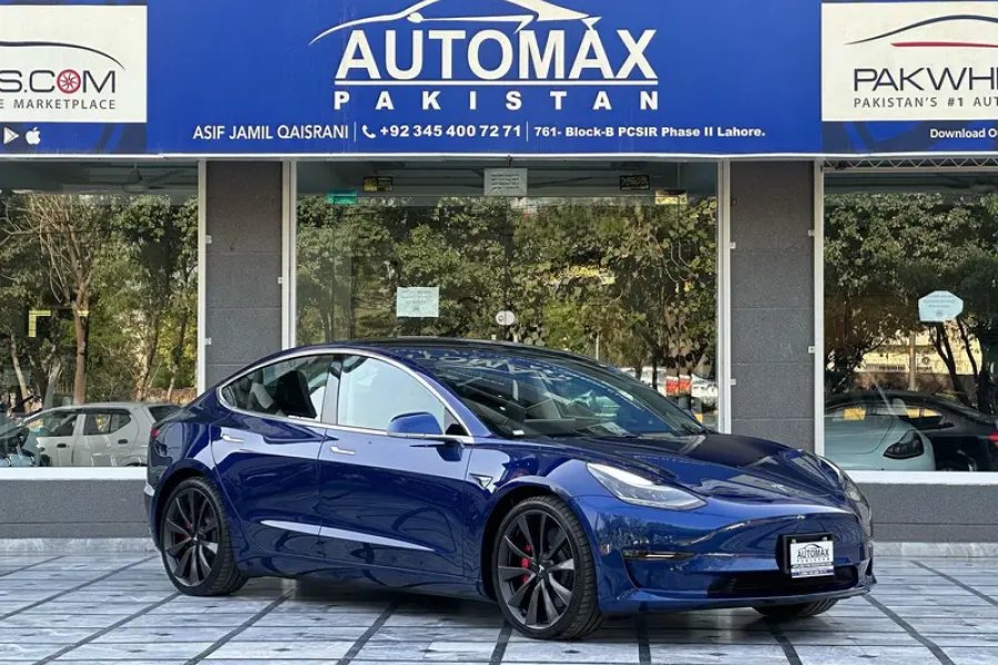 TESLA ماڈل 3 کارکردگی 2020