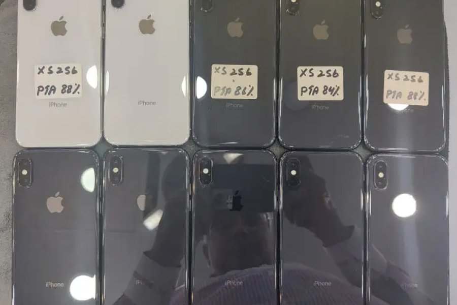 IPHONE XS PTA نے 256GB واٹر ریزسٹنٹ 10/10 شرط منظور کر لی