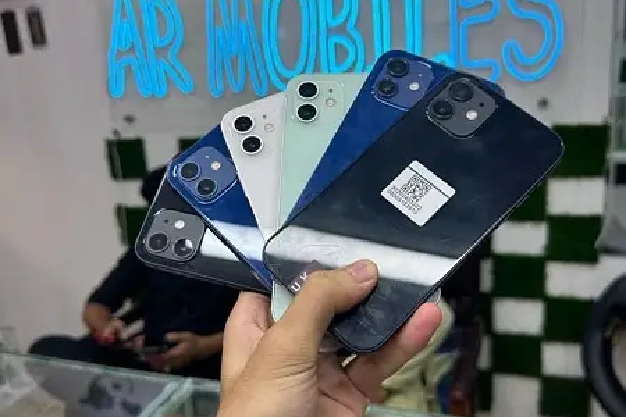 آئی فون 12 واٹر پیک غیر فعال