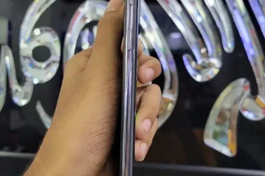 Cellarena Oneplus 7 منظور شدہ