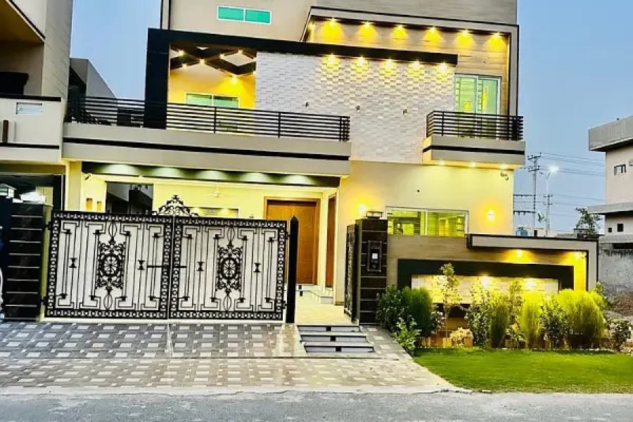 پرائم لوکیشن 10 مرلہ مکان صرف روپے میں۔ 28000000