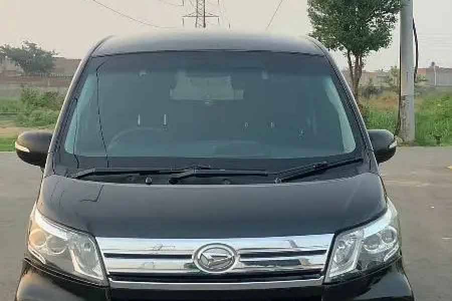 Daihatsu Move 14//17