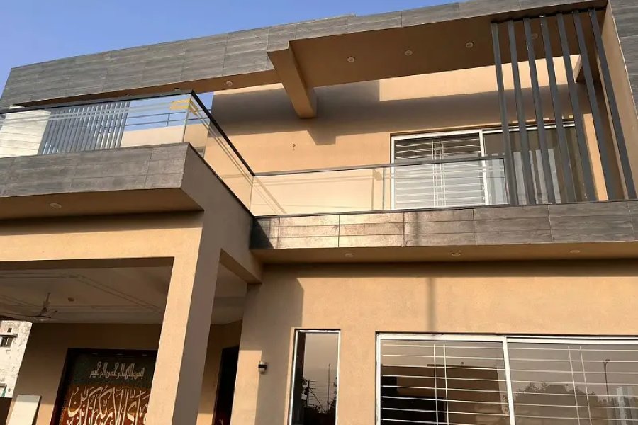 کنال زیرو میٹر خوبصورت جدید ڈیزائن والا بنگلہ