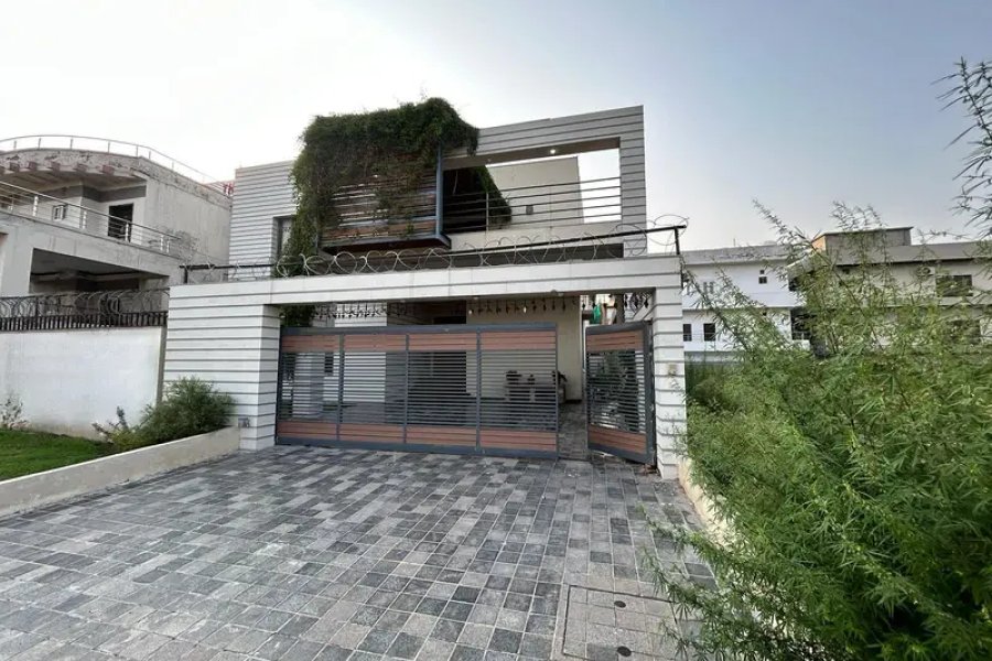 1 کنال، 5 بیڈ لگژری ہاؤس، سروس Rd ٹو سری نگر ہائی وے، G-13، Ibd