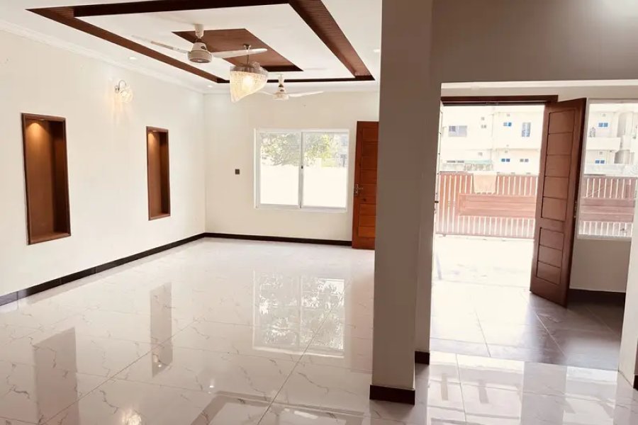 ٹیلی گارڈن F-17 ملٹی 10 مرلہ مکان برائے فروخت