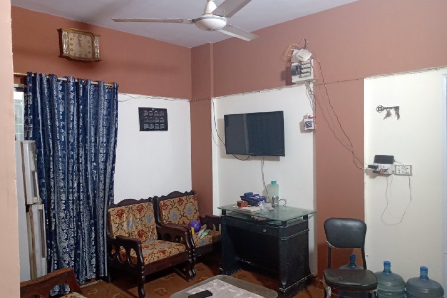 2 bed dd  corner flat for sale