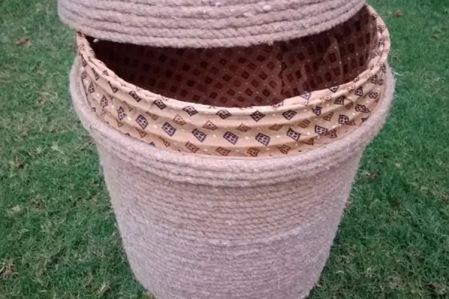 ذخیرہ کرنے کی ٹوکری۔