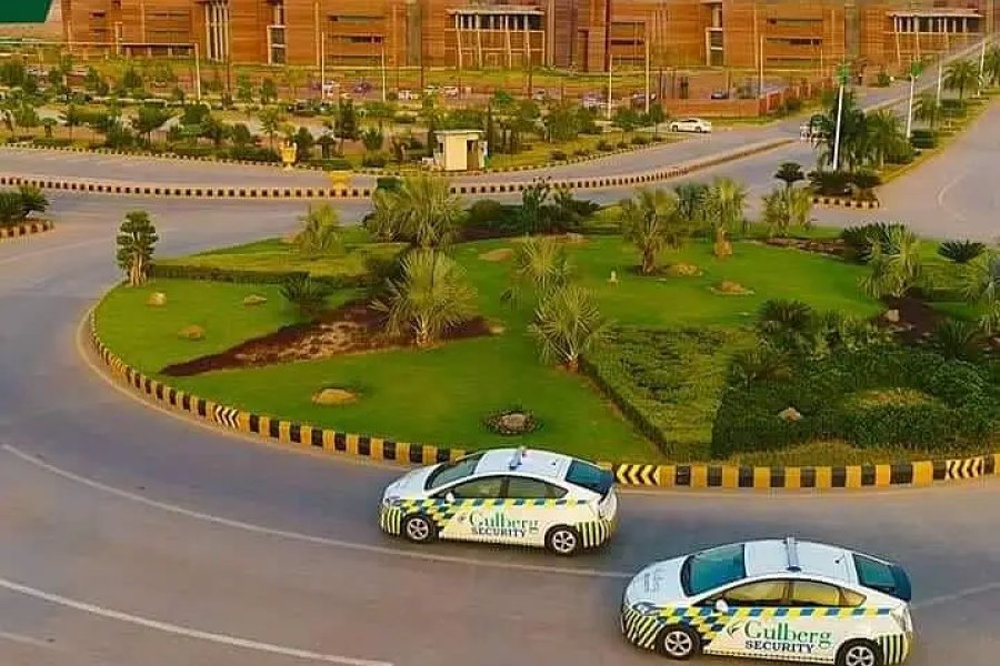 80x80 کمرشل پلاٹ برائے فروخت