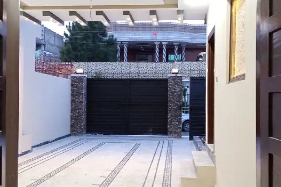 اے ایس سی کالونی فیز 1 میں 1 کنال مکان 1 کنال مکان برائے فروخت